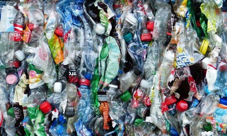 Superenzima é capaz de decompor plástico até seis vezes mais rápido