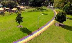 Austrália ganha arco-íris gigante para comemorar o casamento gay no país