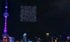 Drones desenham QR Code gigante em ação de marketing para game