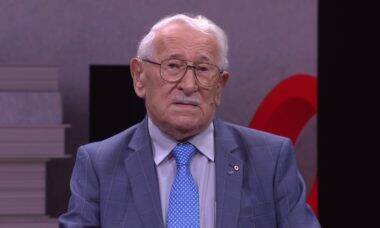 Sobrevivente do Holocausto conta porque se considera o "homem mais feliz do mundo"
